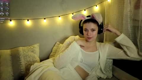 Anny Simpson online show from March 24, 9:53 pm