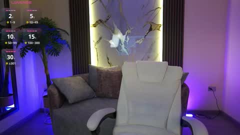 Tessa Fox online show from November 8, 11:59 am