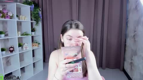 Tessa online show from February 23, 12:15 pm