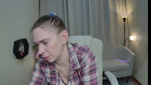 tessadaybreak online show from April 22, 7:16 am