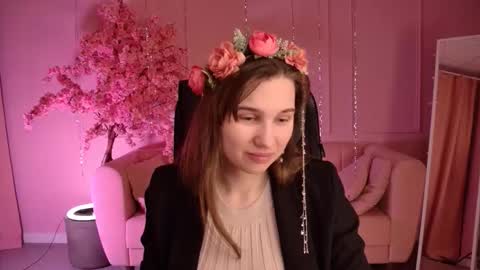 Tessa online show from March 9, 6:16 am