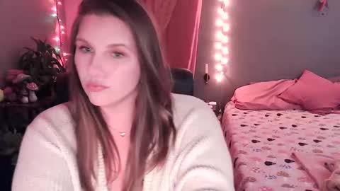 texasprincessk online show from March 8, 5:11 am