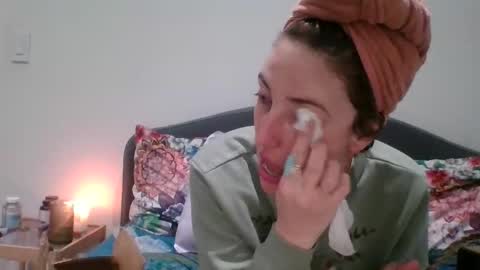 Tessa online show from February 3, 3:59 am