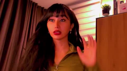 th3r3sa online show from December 10, 1:22 am