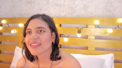 Snapshot of thalia888_ chatting on September 10, 7:47 pm thalia888_ online show from September 10, 7:47 pm