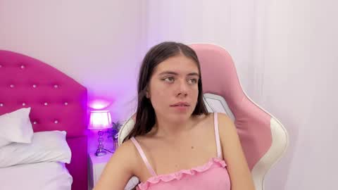 Thalia  online show from April 27, 7:33 pm