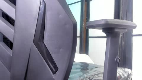 Thalia online show from April 4, 6:01 am