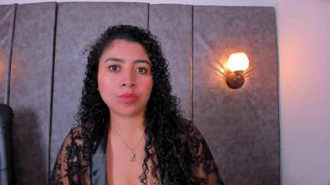 thara webstter online show from April 25, 1:41 pm