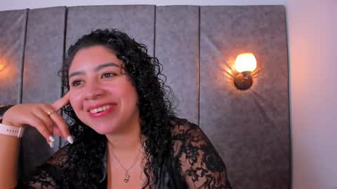 thara webstter online show from April 25, 12:41 pm