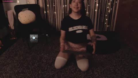 Giovanna online show from February 4, 1:02 am