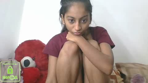 Snapshot of the_right_girl chatting on January 2, 6:29 am Suzan Sexy online show from January 2, 6:29 am