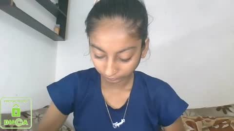 Snapshot of the_right_girl chatting on February 16, 6:21 am Suzan Sexy online show from February 16, 6:21 am