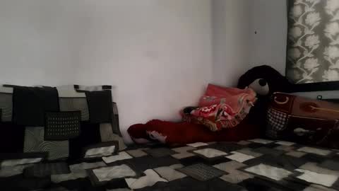Snapshot of the_right_girl chatting on September 23, 8:23 am Suzan Sexy online show from September 23, 8:23 am