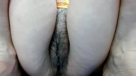 Snapshot of thebestpussyhairy chatting on March 9, 4:22 pm Karla online show from March 9, 4:22 pm