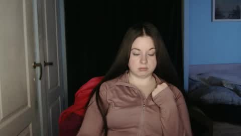 raissa online show from April 23, 6:32 pm