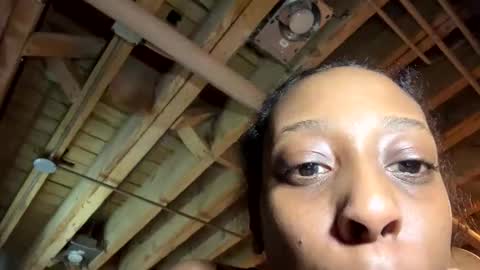 amiyajuvais online show from January 14, 4:23 pm