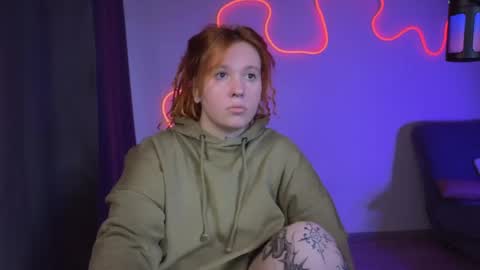 Moon online show from April 28, 10:41 am