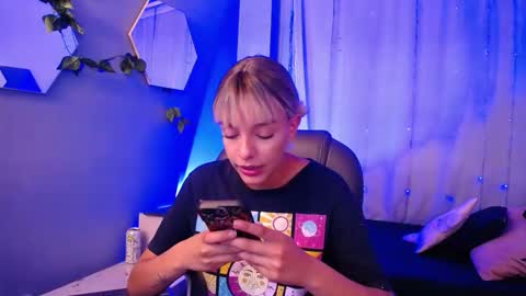 Peyton online show from November 11, 3:24 am