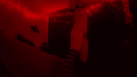 thehungmantis online show from September 11, 2:34 am