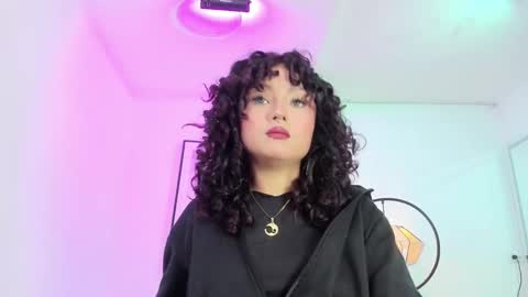 Theia  online show from February 19, 1:28 pm