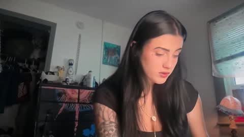 thejennataylor online show from May 10, 8:55 pm