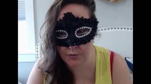 Snapshot of thelipsdown chatting on January 14, 2:32 pm Lacey online show from January 14, 2:32 pm