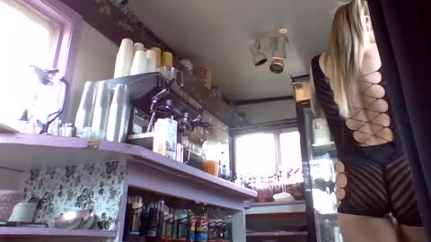 therealbabygofficial online show from November 9, 6:15 pm