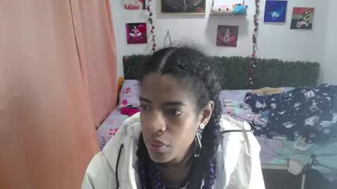 thiana_horny online show from June 16, 1:56 pm