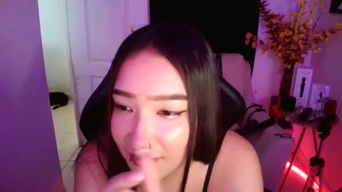 Snapshot of thiara_dor chatting on February 8, 6:11 pm Thiara Next Stream 0211 get my social media 3 online show from February 8, 6:11 pm