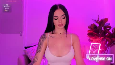 Snapshot of tiabelle chatting on October 1, 6:35 pm tiabelle online show from October 1, 6:35 pm