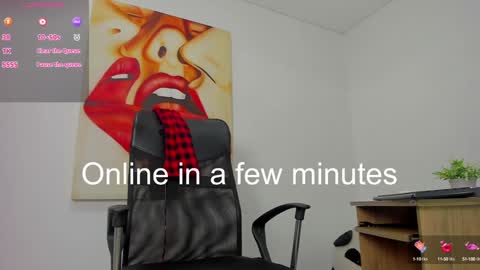 Snapshot of tiago_hannah chatting on December 21, 5:29 pm carolina online show from December 21, 5:29 pm