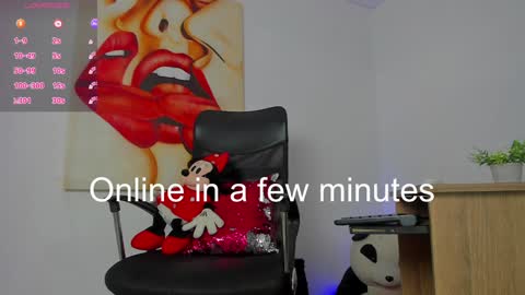 Snapshot of tiago_hannah chatting on December 27, 9:43 pm carolina online show from December 27, 9:43 pm
