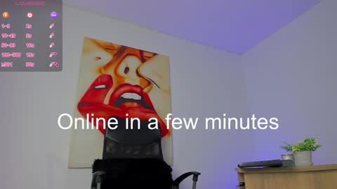 Snapshot of tiago_hannah chatting on January 5, 10:53 am carolina online show from January 5, 10:53 am