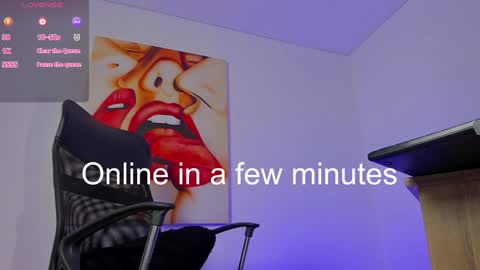 Snapshot of tiago_hannah chatting on December 19, 11:29 am carolina online show from December 19, 11:29 am