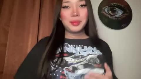 Ms. Tiara online show from April 30, 1:11 am