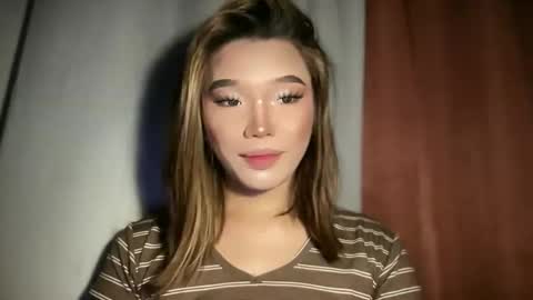 Ms. Tiara online show from March 26, 4:47 am