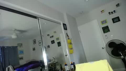 Tierra Henri online show from November 5, 4:12 pm