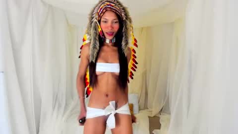 Snapshot of tifanny_eve chatting on January 5, 12:31 pm Dani online show from January 5, 12:31 pm