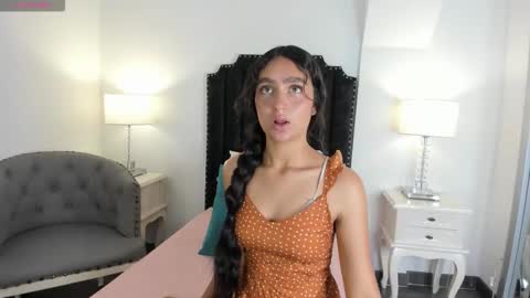 tifanny_lorenns online show from March 8, 11:47 am