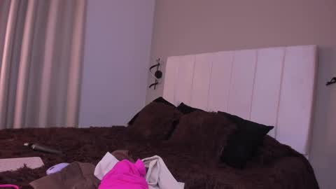 Snapshot of tifany_lopez69 chatting on September 24, 2:43 am TIFANNY LOPEZ online show from September 24, 2:43 am