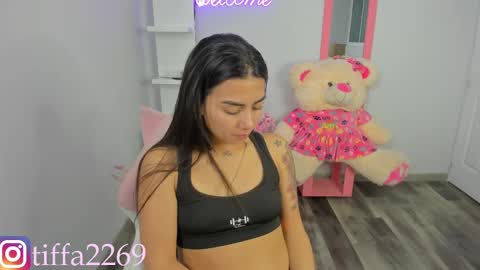 hey am julietha online show from January 19, 2:04 am