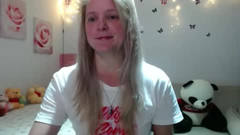 Tifany online show from March 6, 10:54 am