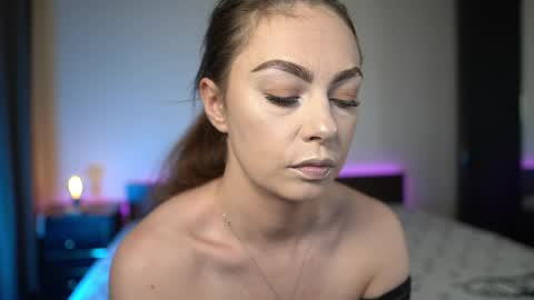 Tiffany online show from April 25, 8:17 pm