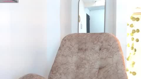 tiffany_cokie online show from July 6, 3:03 pm