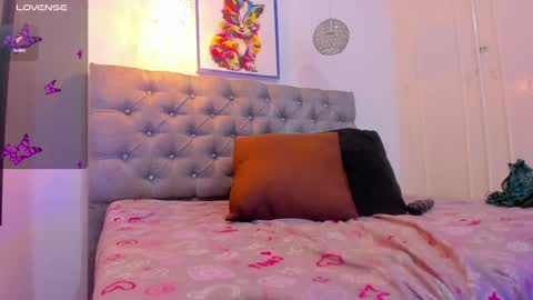 tiffany  online show from September 21, 12:09 am