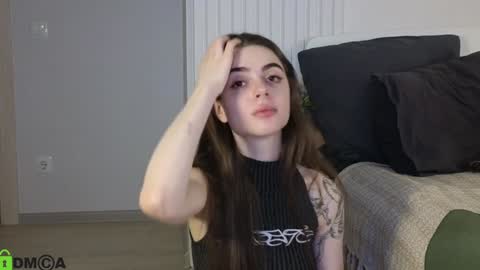 tiffany online show from January 31, 7:29 pm