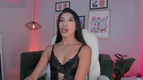 tiffany_low online show from July 14, 12:32 pm