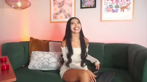 tiffany_low online show from July 17, 3:05 pm