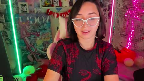 tiffany_robinson online show from February 14, 8:38 am