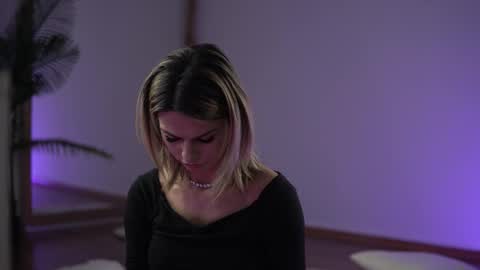 Snapshot of tiffanymaze chatting on October 11, 1:03 pm Ilaria online show from October 11, 1:03 pm